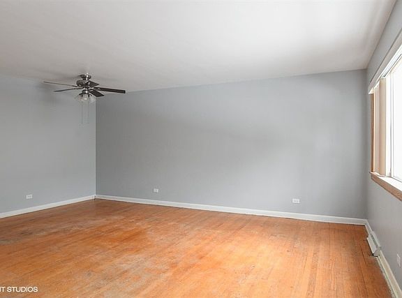 4th image of 1749 W Leland Ave #H