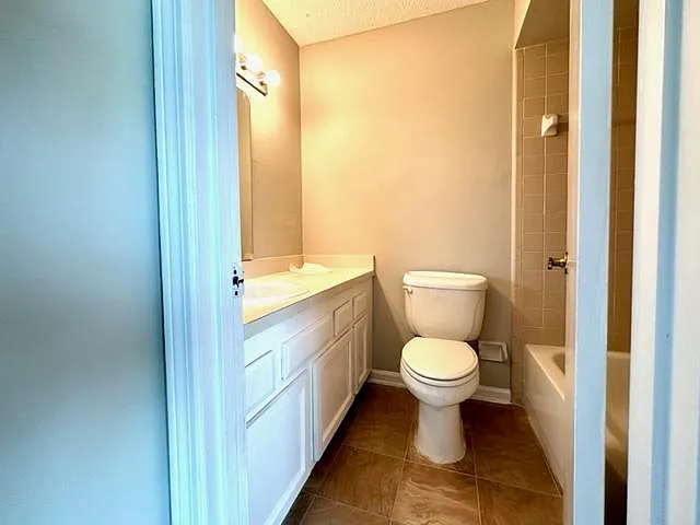 11228 Shady Glen Dr — Photo 12