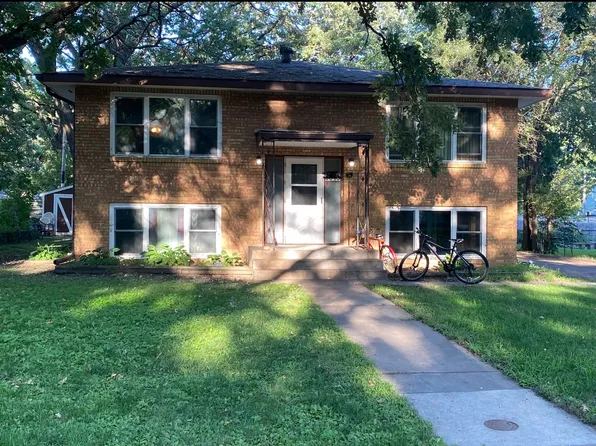 8815 Van Buren St NE #4, Minneapolis, MN 55434