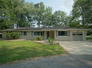 1400 Wooster Rd, Winona Lake, IN 46590