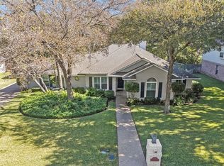 10007 Creek Bend Dr, Woodway, TX 76712