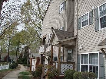 1st image of 11024 Warwick Blvd