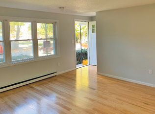 1 Elm Ct #6F, North Andover, MA 01845