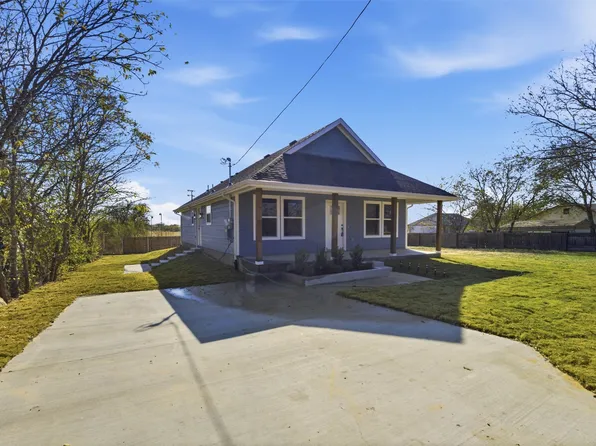 214 W Madison St, Hillsboro, TX 76645