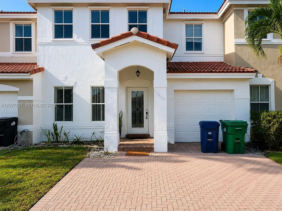 16620 SW 47th Ter