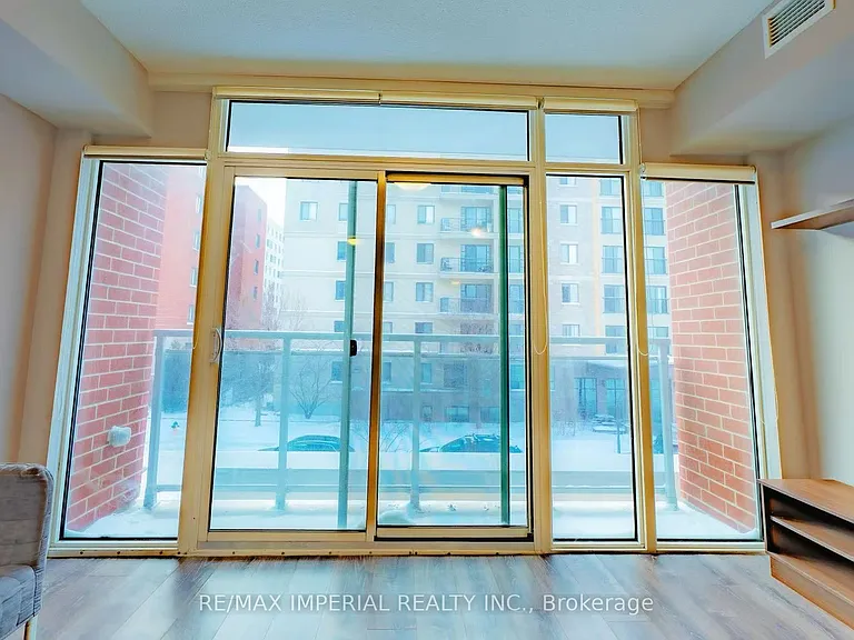 308 Lester St #210 — Photo 15