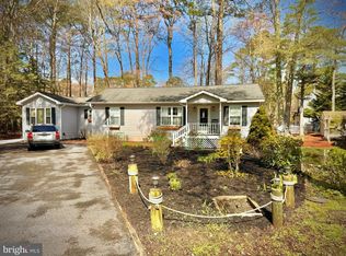 16 Catalpa Ln, Ocean Pines, MD 21811