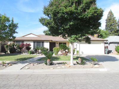 1214 E Palo Alto Avenue, Fresno, CA, 93710