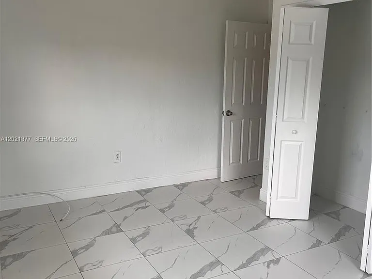 17175 NW 41st Ave — Photo 9