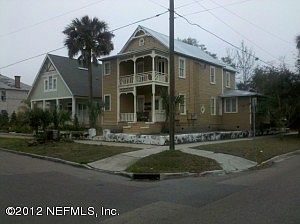 3rd image of 1300 N Liberty St