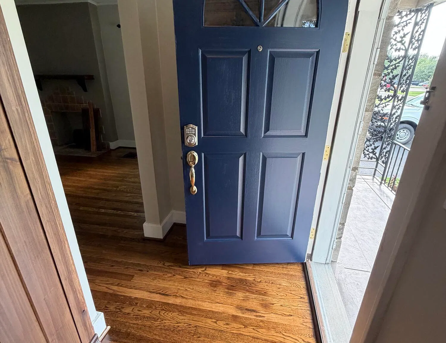 3 bed, 2.0 bath, 1625 sqft, $2,000 — Photo 4