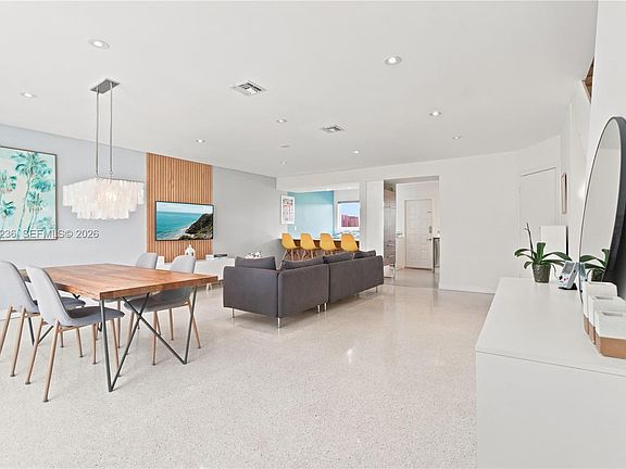 3rd image of 7334 Gary Ave