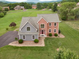30 Garden Pl, Lexington, VA 24450