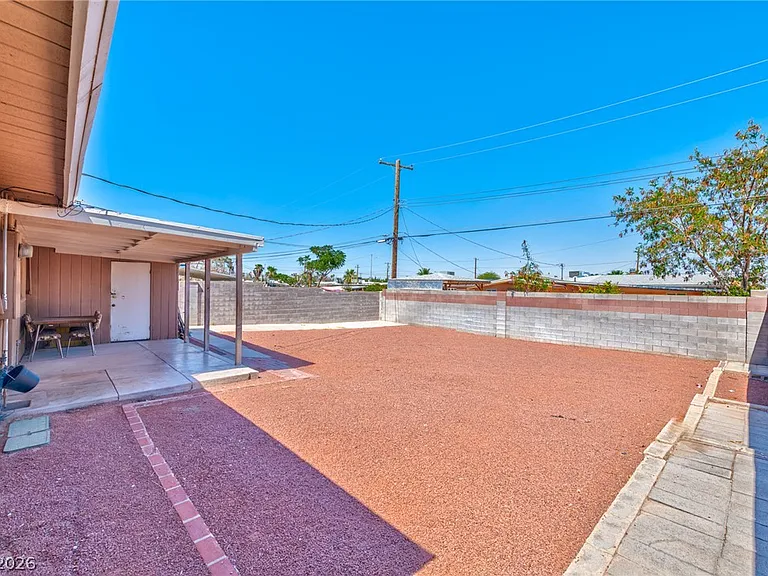 612 Stanford St — Photo 13