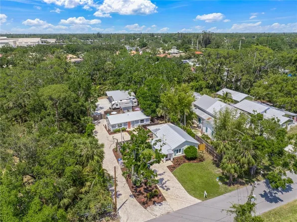 2537 Ashton Rd, Sarasota, FL 34231