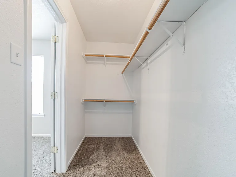 319 Cedar Ridge Dr #B — Photo 23