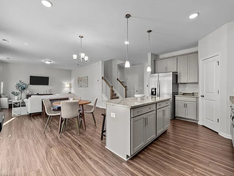 101 Permeta Dr — Photo 16