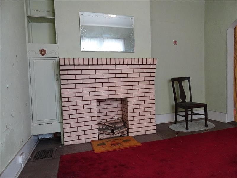 1009 Highland St Braddock PA Zillow