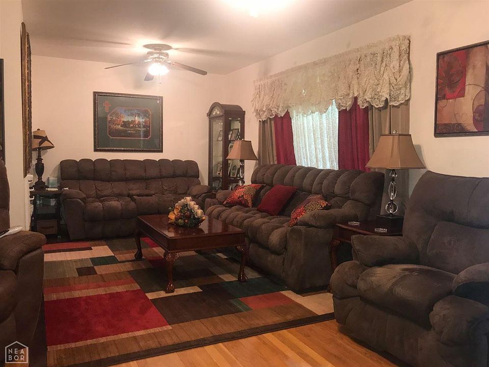 305 W Poinsett St, Marked Tree, AR 72365 Zillow