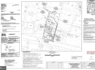 686 Cedar Dr, Pasadena, MD 21122