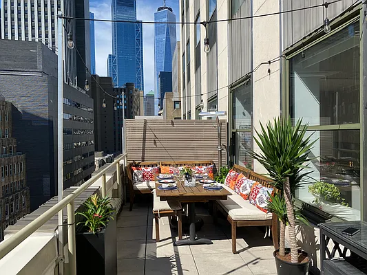 Sold by Compass | media 9