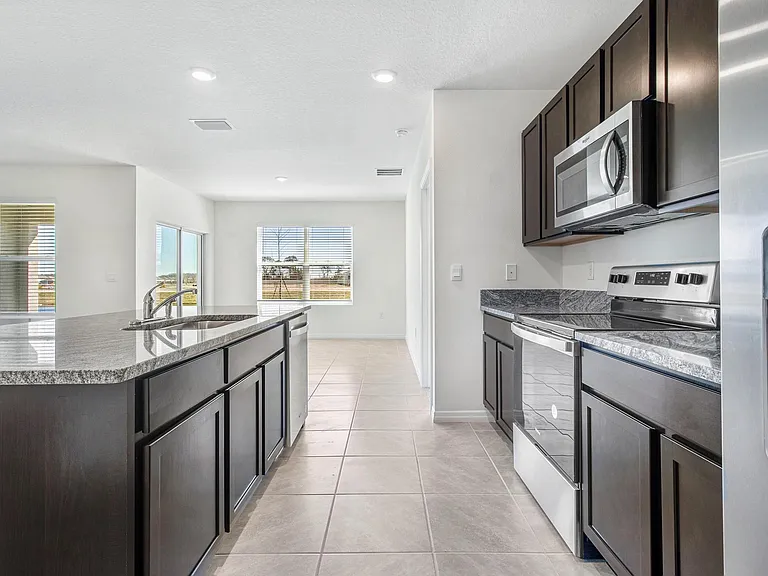 8942 Forge Breeze Loop — Photo 6