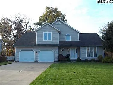 1570 Applewood Way photo 1