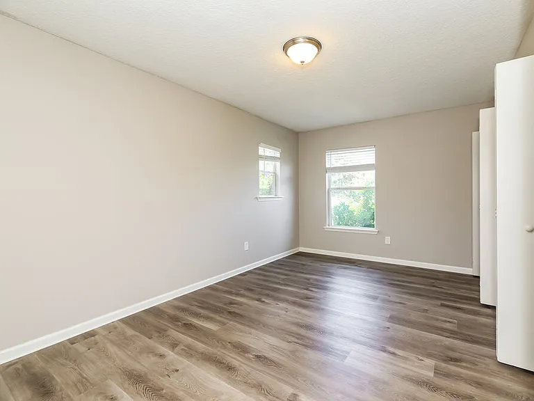 12290 Lawson Creek Dr — Photo 13