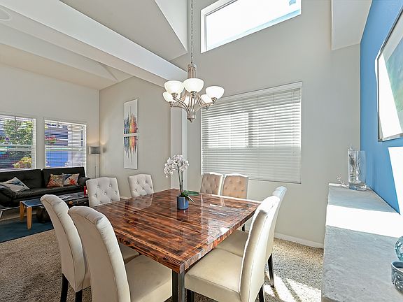 3rd image of 405 125th Pl SE