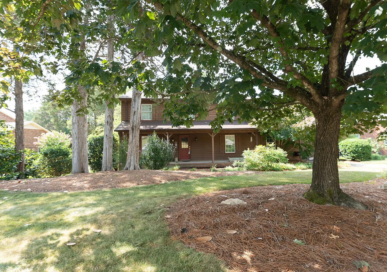 Immaculate 4 bedroom 3 bathroom home in Northwest Greensboro with 1 car garage/large fenced-in ya... — Photo 3