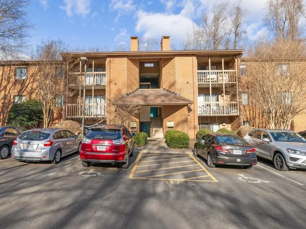 117 Turtle Creek Rd APT 3, Charlottesville, VA 22901
