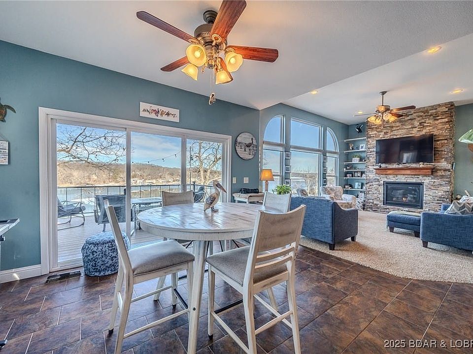 Great Space with Amazing Views!