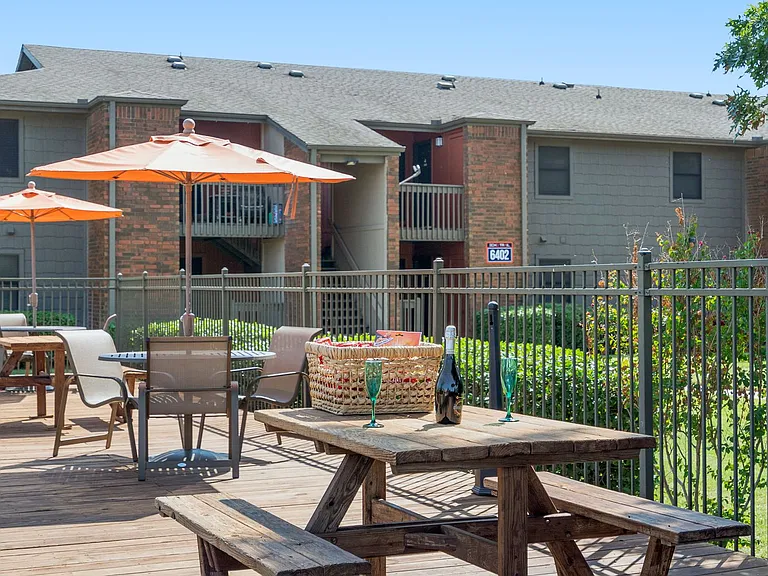 Echo Trail Apartments - Lease Today & Save $300 OFF Move-In Costs! — Photo 80