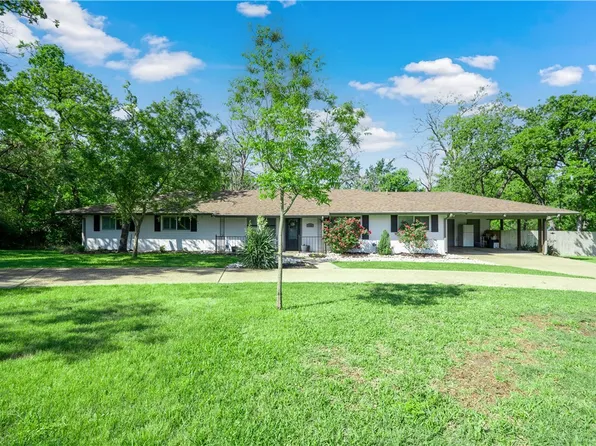 735 Shady Ln, Bryan, TX 77802