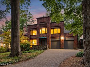 300 Penruth Ave, Louisville, KY 40207