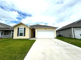 1904 Estes Flats Dr, Aransas Pass, TX 78336