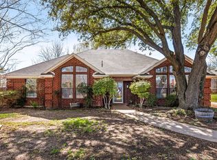 4102 Autumn Ridge Ct, Arlington, TX 76016
