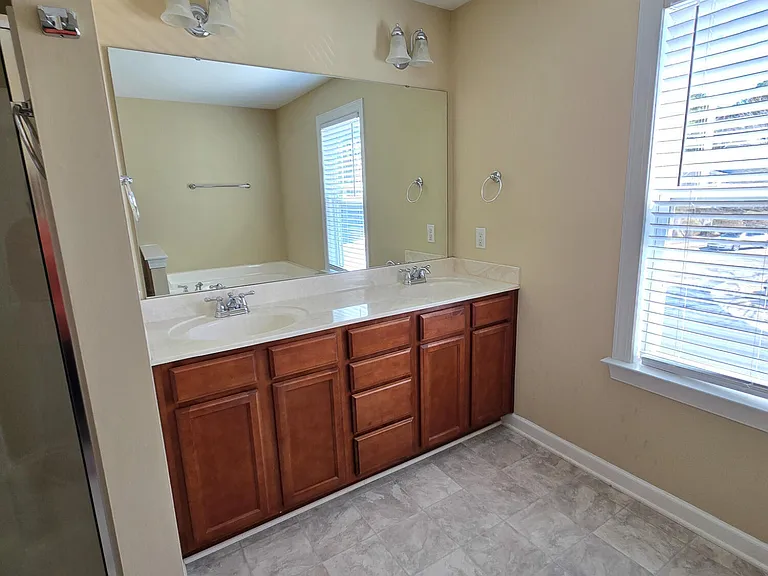 4804 Landover Charge Ln — Photo 25