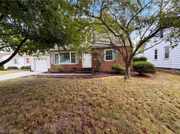 971 Learidge Rd, Lyndhurst, OH 44124