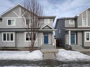 14 Roseberry Ln, Fort Saskatchewan, AB T8L 0P5