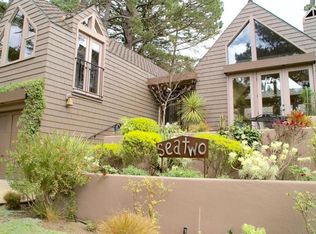 94 San Carlos St, Carmel, CA 93923