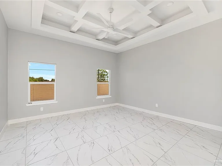 1319 W Gran Via St — Photo 5