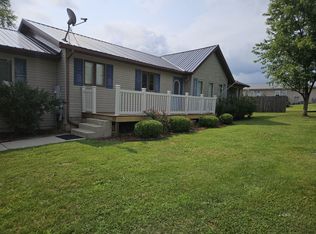 657 Radcliff Ln, Wellston, OH 45692