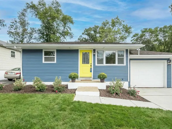 678 Conover Ln, Saint Louis, MO 63126