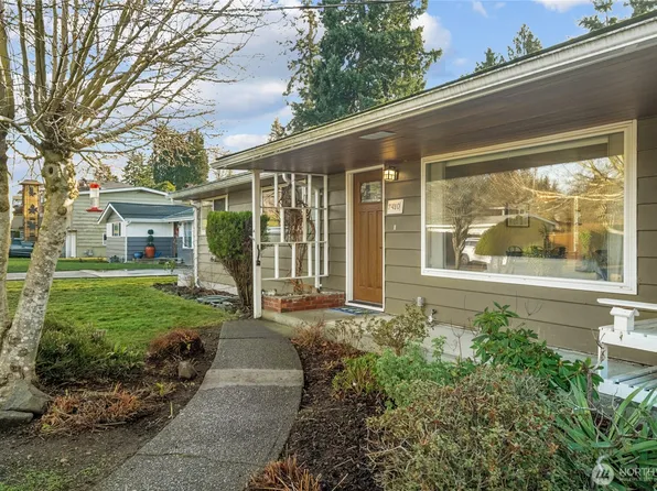 7410 22nd Street W, Tacoma, WA 98466