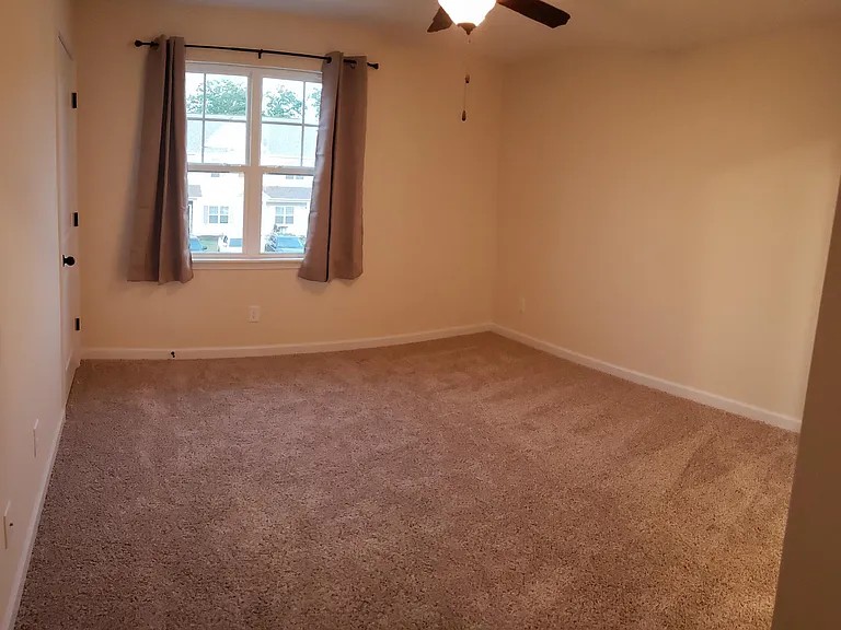 409 Justice Farm Dr — Photo 10