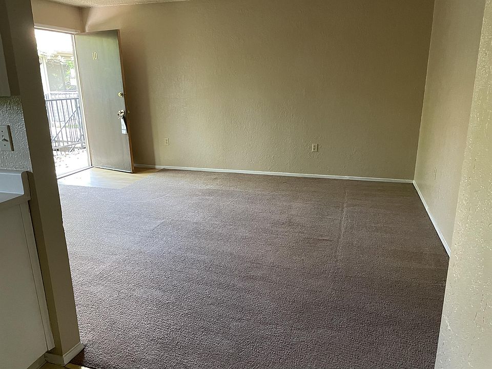 1st image of 1046 W Morton Ave APT 10