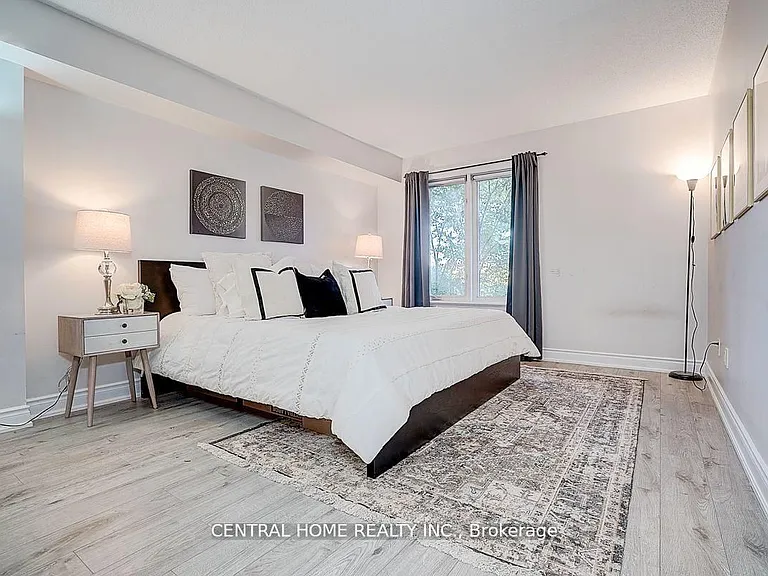 988 Sheppard Ave W #11 — Photo 18