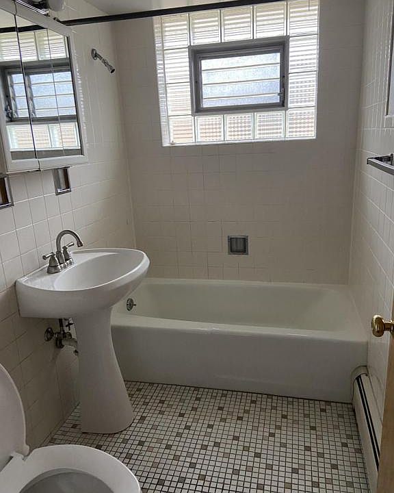 2nd image of 2234 S 17th Ave