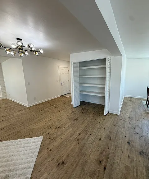 924 S Elmerita Ave — Photo 12